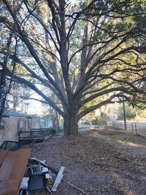 5076 Meadowlark Lane, Tallahassee, FL 32303