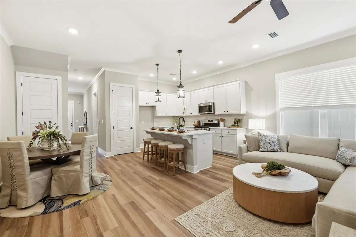 4061 Four Oaks Boulevard, Tallahassee, FL 32311 - Image #1