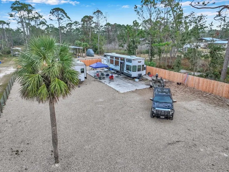 516 NW 2nd Street, Steinhatchee, FL 32359 - Image #2