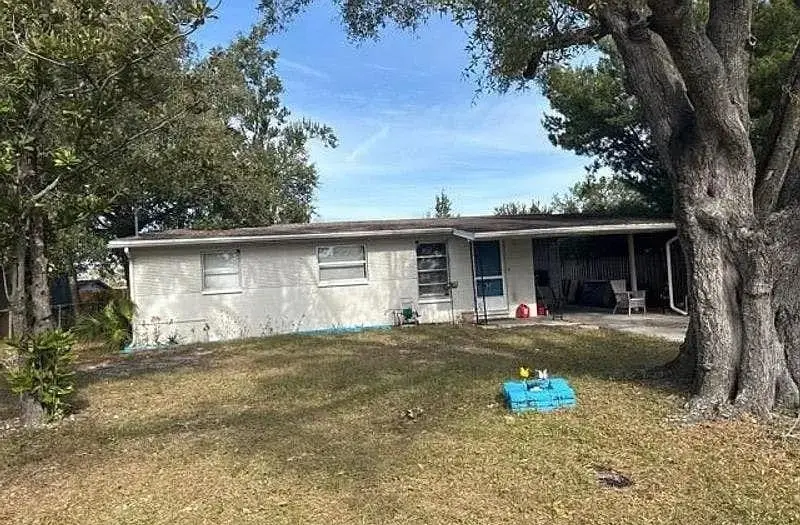 2318 E 111th Avenue, Tampa, FL 33612 - Image #3