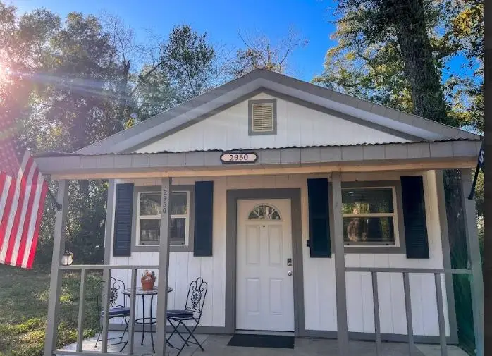 2950 George Street, Tallahassee, FL 32310 - #1