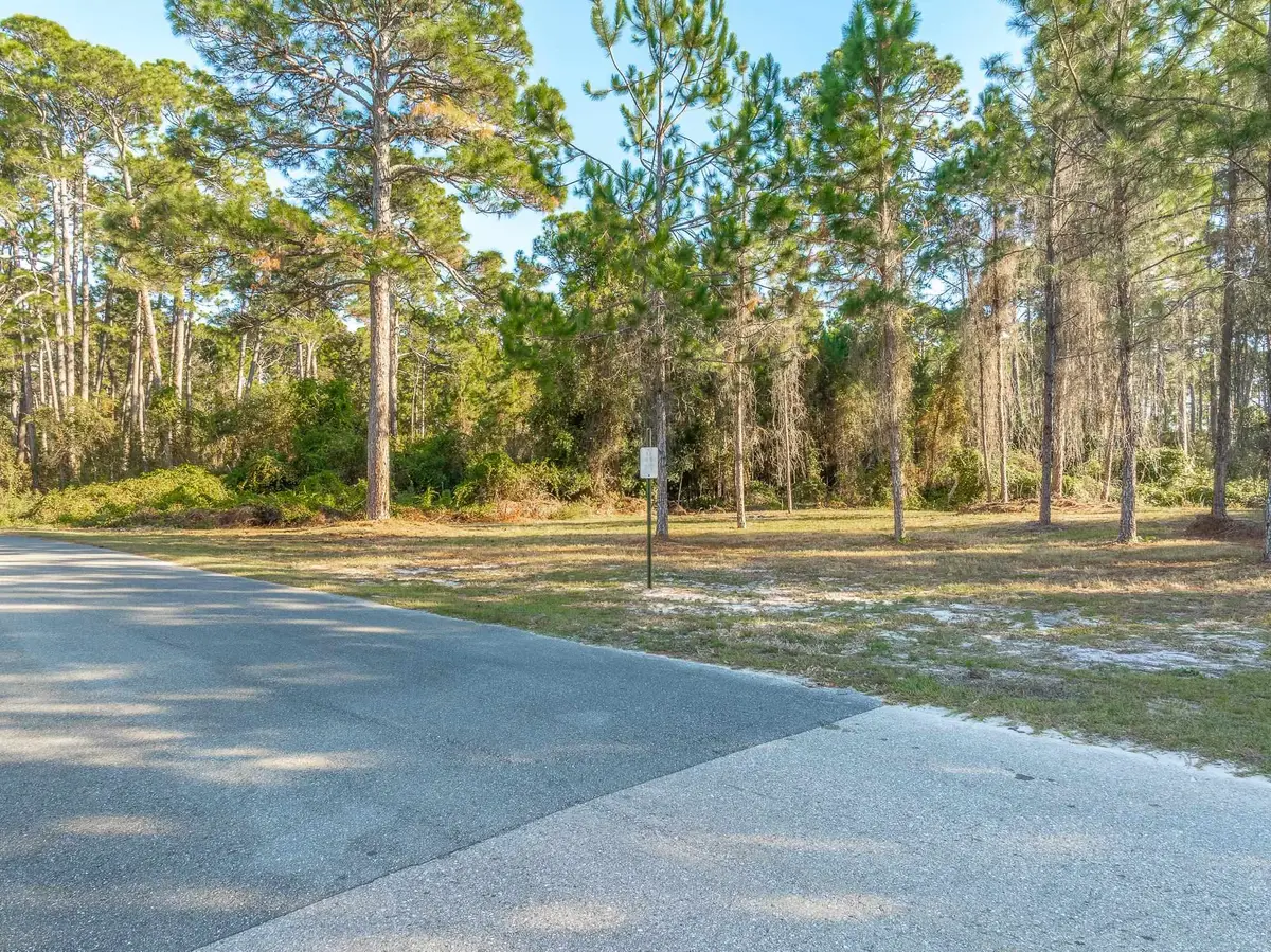 711 NE H Avenue, Carrabelle, FL 32322 - #1