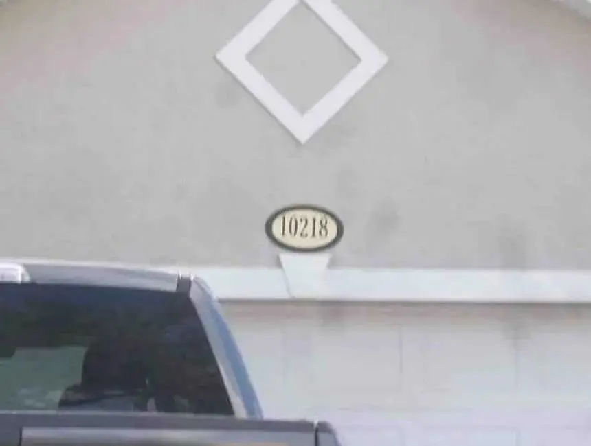 10218 Charleston Corner Road, Tampa, FL 33635 - Image #2