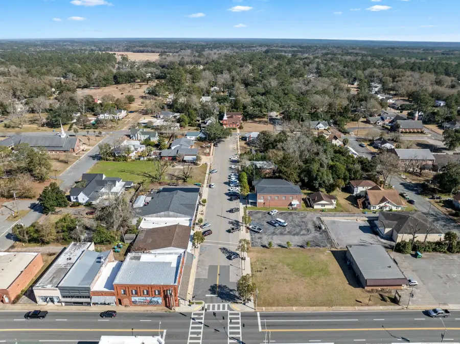 120 E 7th Avenue, Havana, FL 32333 - #3