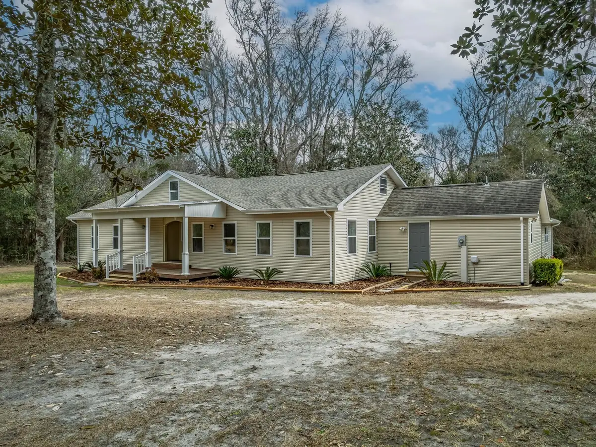 1028 Dr Mlk Jr Memorial Road, Crawfordville, FL 32327 - #1