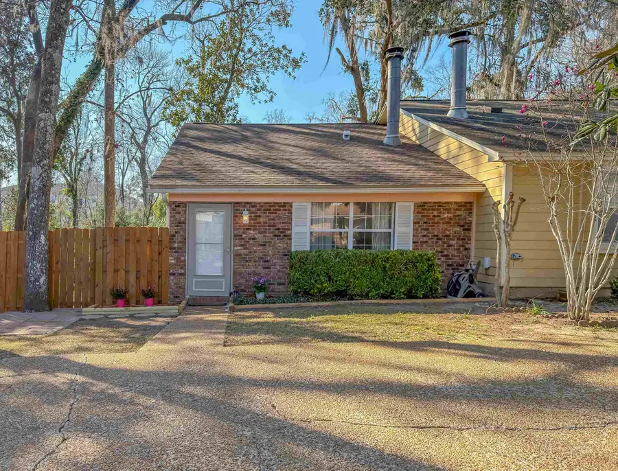 1334 Kings Dr, Tallahassee, FL 32301 - #2