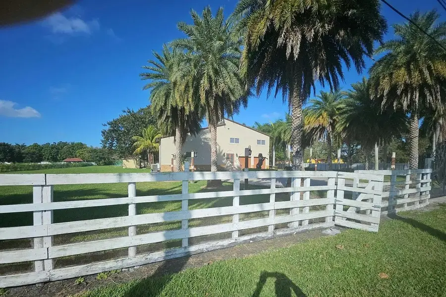 3850 SW 124th Avenue, Miramar, FL 33027 - #3