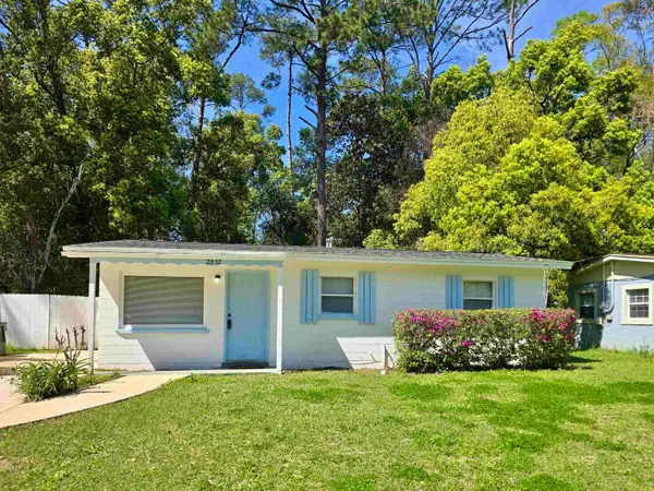 2032 Warwick Street, Tallahassee, FL 32310