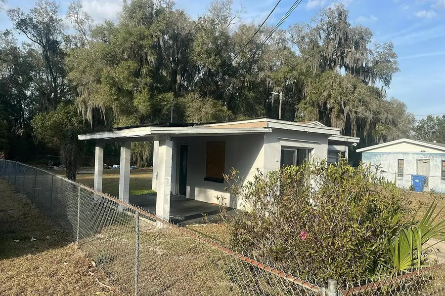 709 W Mansfield Street, Deland Southwest, FL 32720 - #3