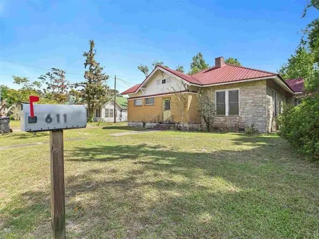 611 W Green Street, Perry, FL 32347 - #3