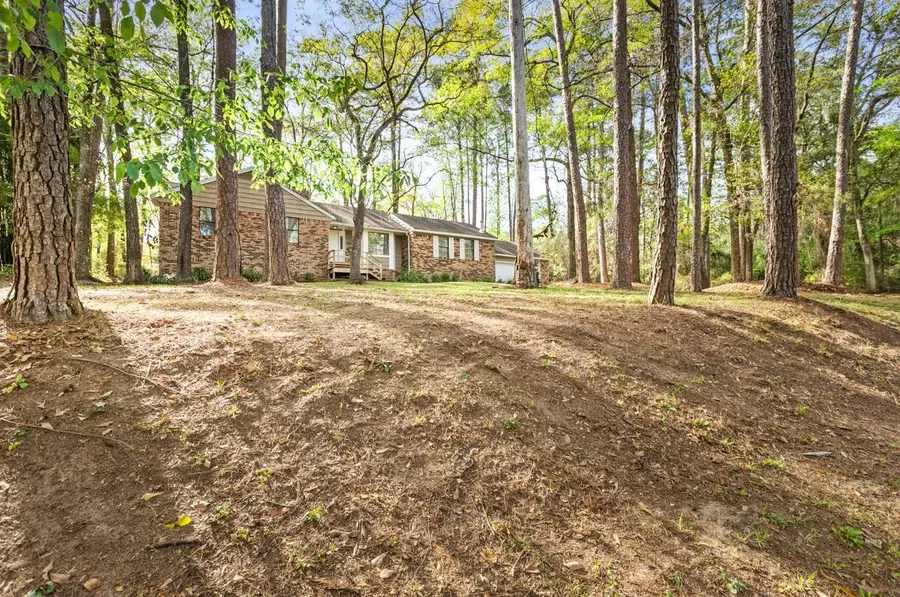 3320 Dartmoor Drive, Tallahassee, FL 32312 - #3