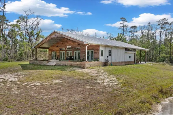 539 NW 5th Avenue, Steinhatchee, FL 32359