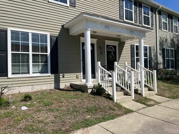 1975 Bloomington Avenue, Tallahassee, FL 32304