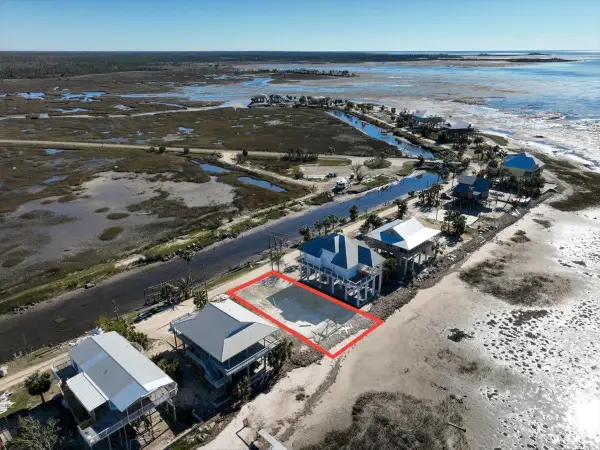 21971 N Gulfview Drive, Perry, FL 32348