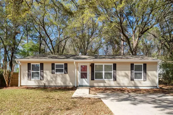 2295 Nannas Loop, Tallahassee, FL 32303