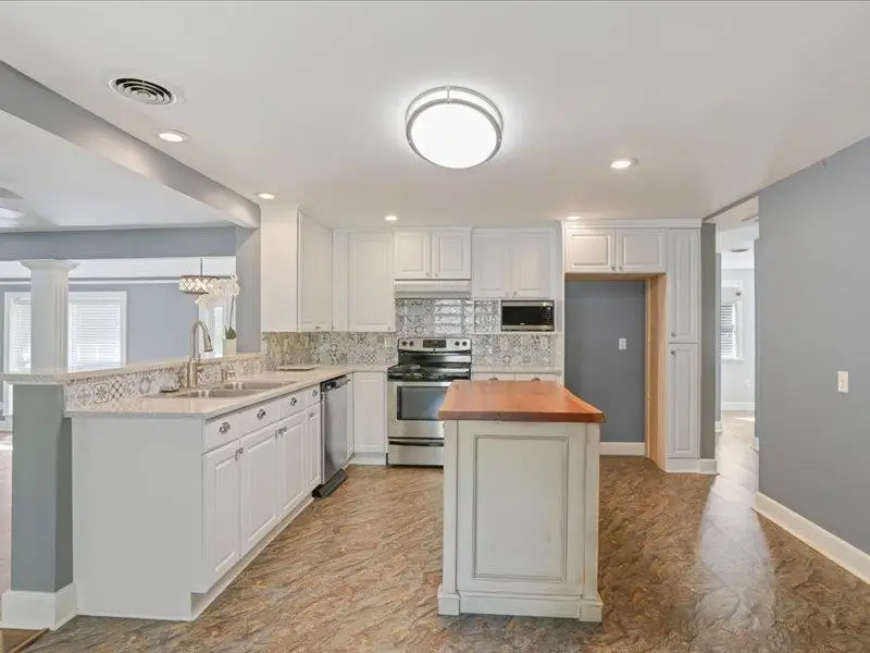 2023 Taylor Road, Tallahassee, FL 32308 - #2