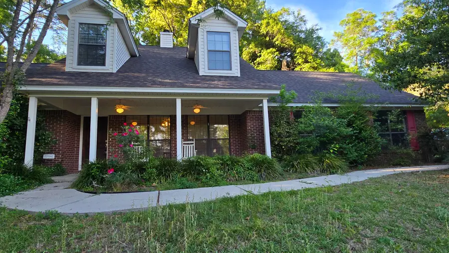 2221 Glenwood Lane, Tallahassee, FL 32308 - #2