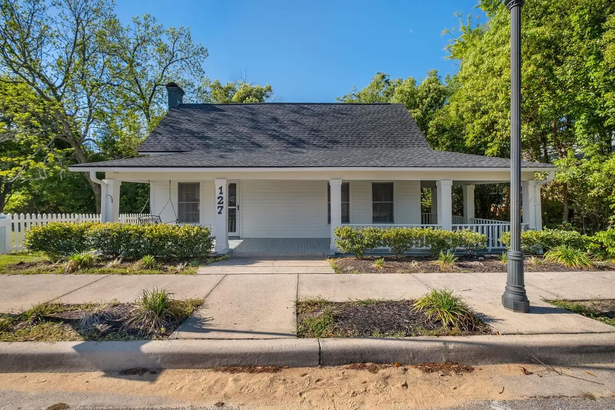 127 E 7th Avenue, Havana, FL 32333 - #1