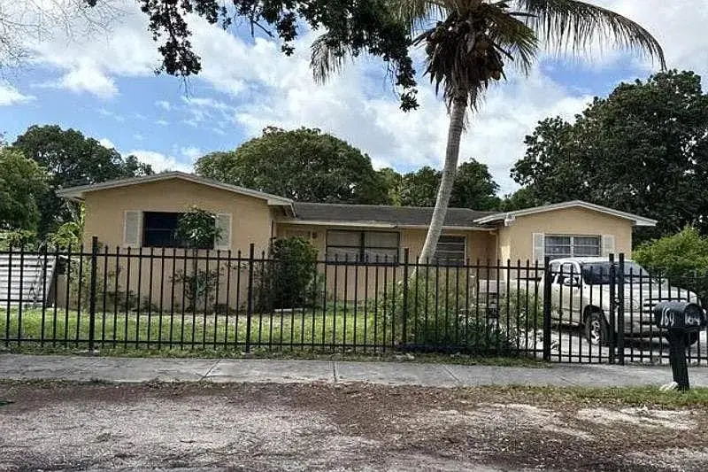 164 NW 118th Street, Miami, FL 33168 - #1