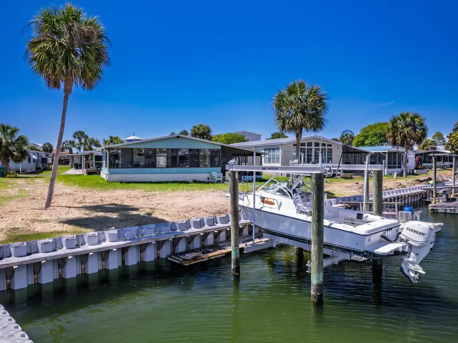 62 Janet Drive, Crawfordville, FL 32327 - #2