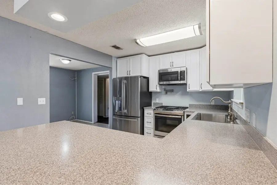 2008 Lake Point Lane, Tallahassee, FL 32310 - #2