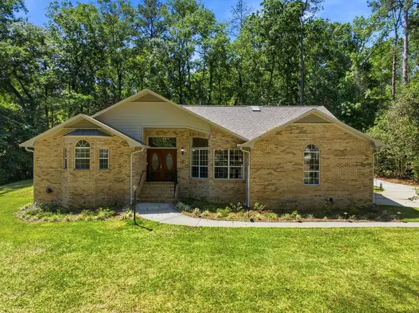 3549 Lakeshore Drive, Tallahassee, FL 32312