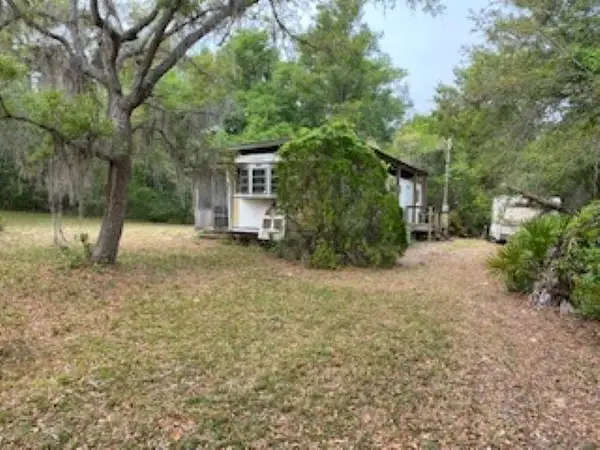 624 and 626 Pine Street, Alligator Point, FL 32346