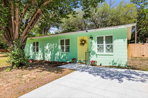 8040 N Baby Farm Drive, Tallahassee, FL 32310