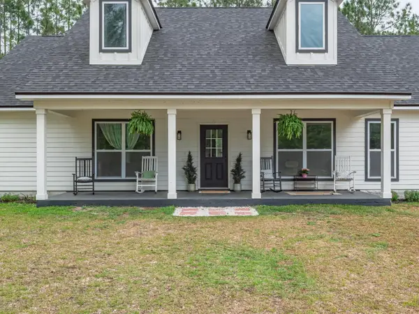 76 Elie Carter Lane, Crawfordville, FL 32327