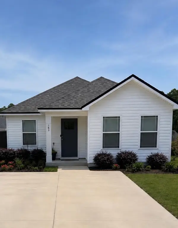 163 John Mills Circle, Sopchoppy, FL 32358