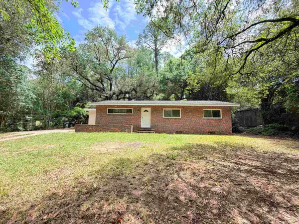 2202 Mission Road, Tallahassee, FL 32304