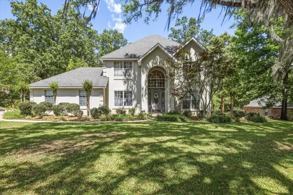 916 Hill Roost Road, Tallahassee, FL 32312