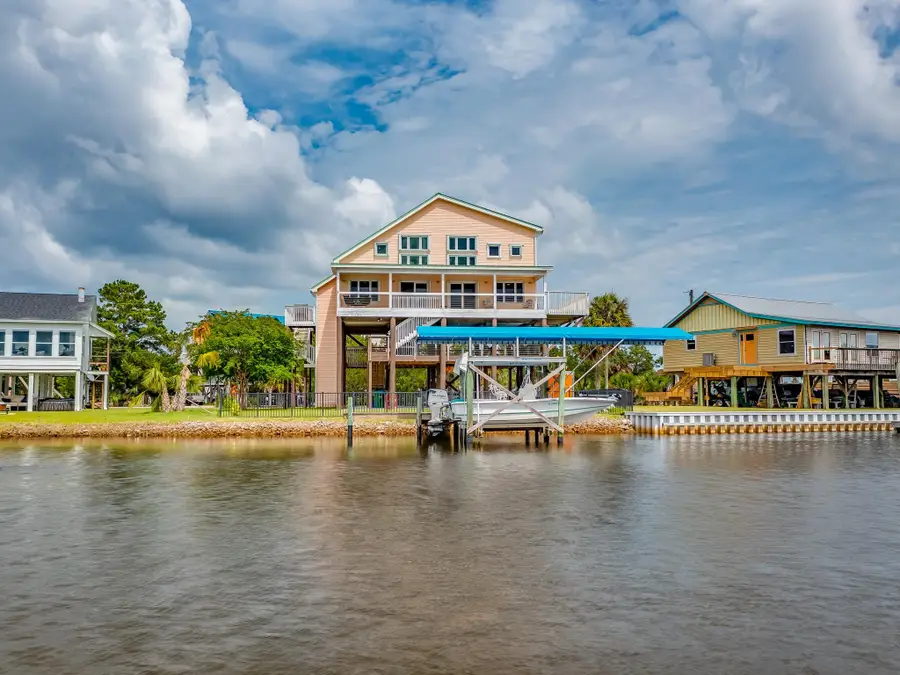 6 Gulf Breeze Court, Crawfordville, FL 32327 - #3
