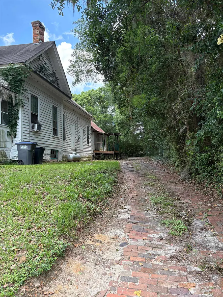 340 S Waukeenah St, Monticello, FL 32344 - #3