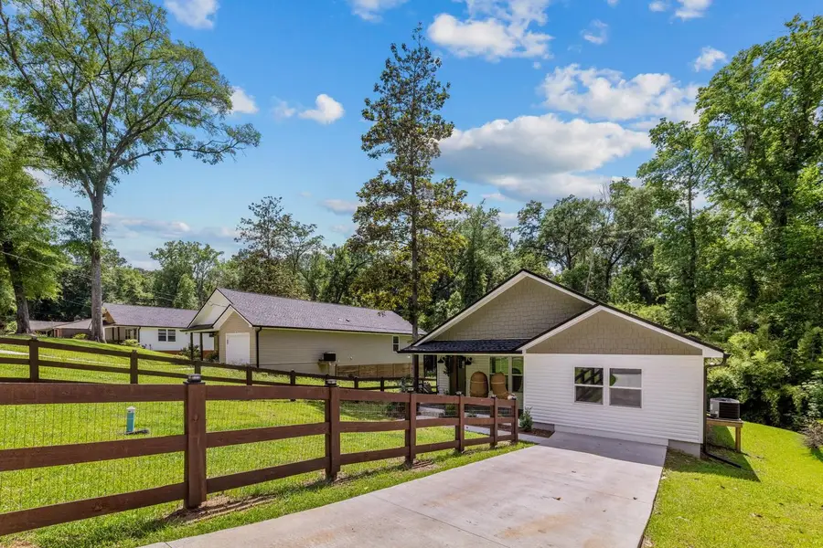 618 N Stewart Street, Quincy, FL 32351 - #3