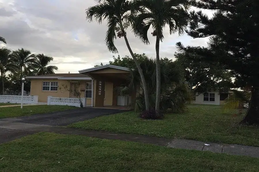 4700 NW 41st Place, Lauderdale Lakes, FL 33319 - #3