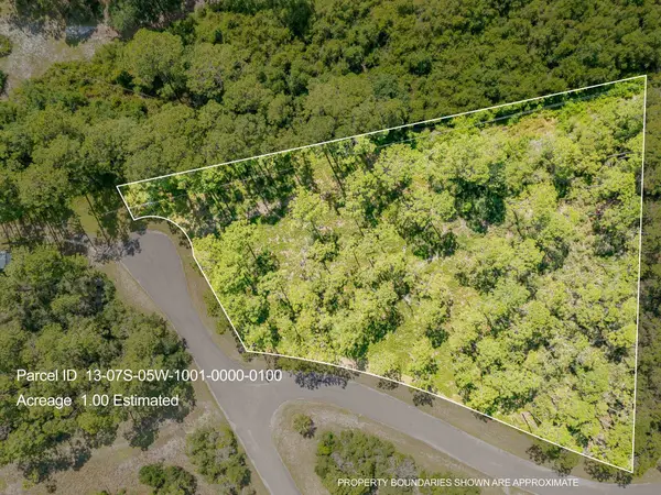 163 Kal Lane, Carrabelle, FL 32322