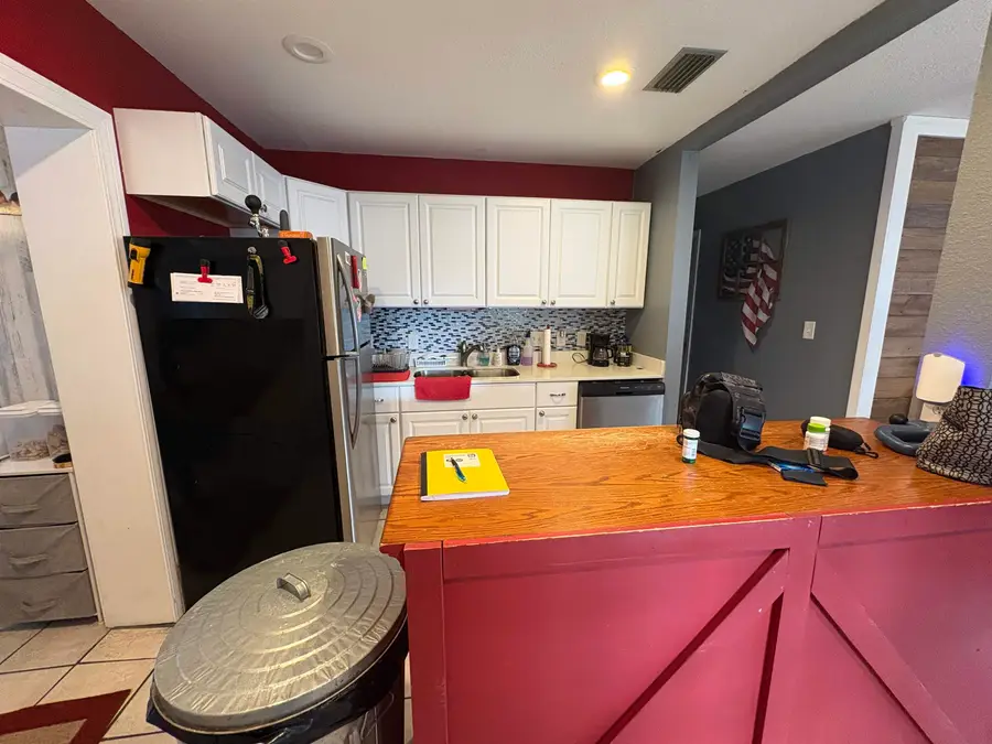571 S 2nd Street, Wewahitchka, FL 32465 - #2