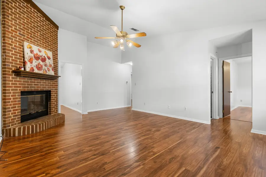 2010 Rob Way, Tallahassee, FL 32303 - #2