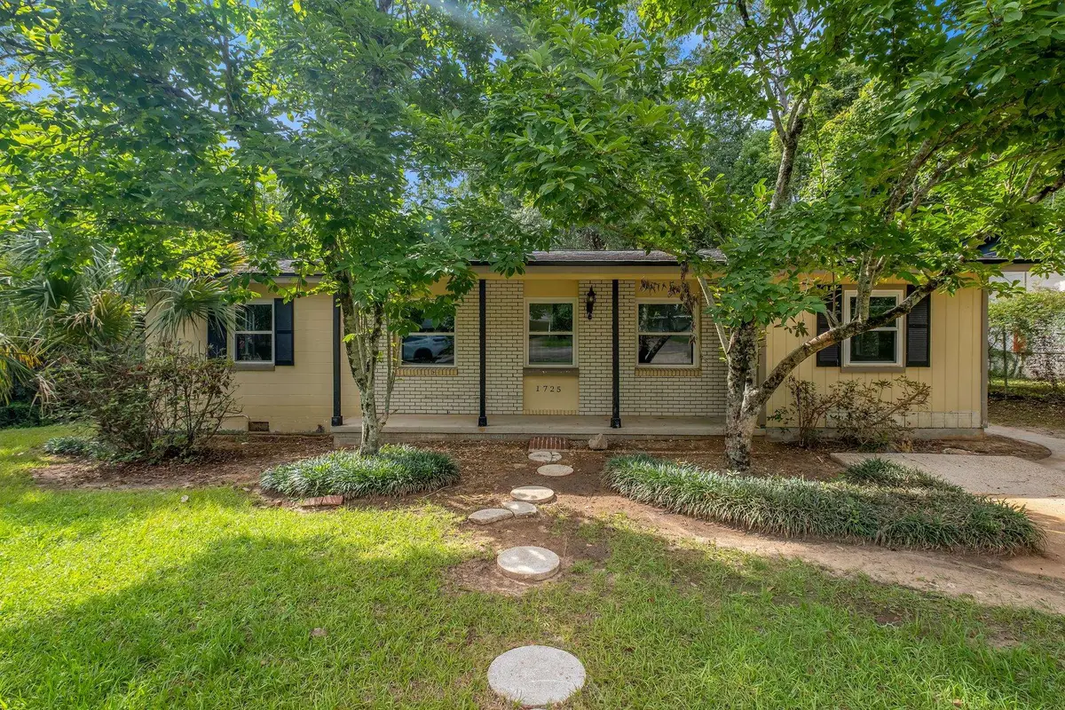 1725 Atkamire Drive, Tallahassee, FL 32304 - #1