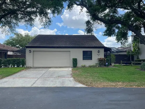 3752 Glen Oaks Manor Drive, Other Florida, FL 34232