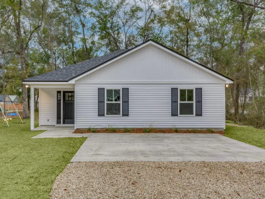 70 Cochise Street, Crawfordville, FL 32327 - #3