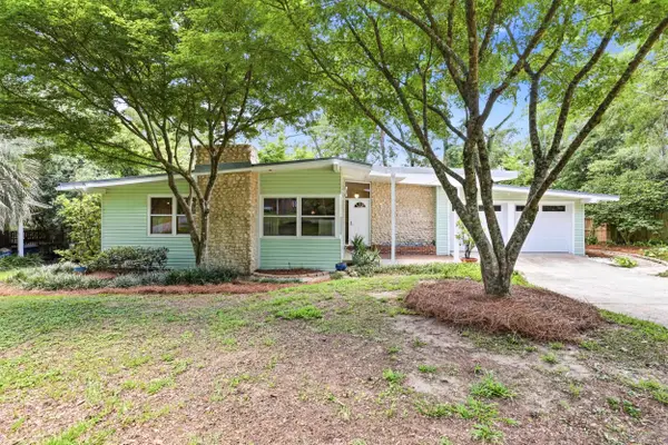 907 Maplewood Avenue, Tallahassee, FL 32303