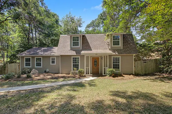 1854 Folkstone Road, Tallahassee, FL 32312