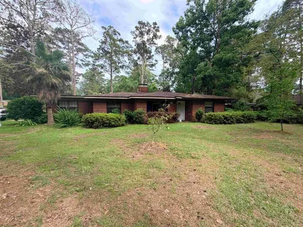 1813 High Road, Tallahassee, FL 32303