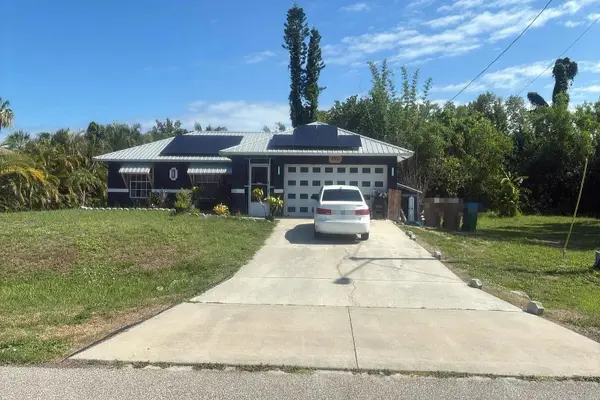 2303 SW 19th Street, Other Florida, FL 33991