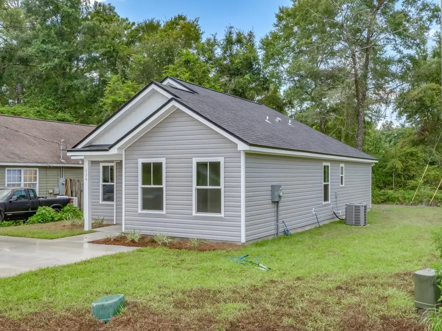1 Menomini Street, Crawfordville, FL 32327 - #2