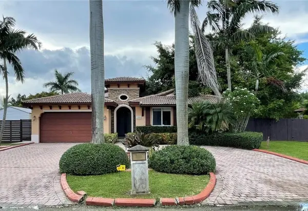 19366 SW 132nd Avenue, Miami, FL 33177