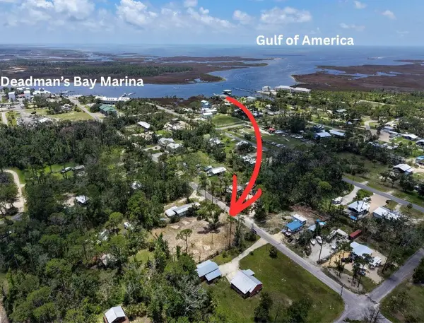 306 NW 1st Street, Steinhatchee, FL 32359