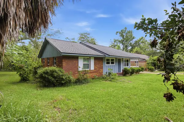 2301 Lois Lane, Tallahassee, FL 32301